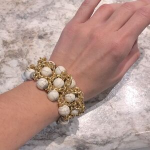 3/30$ Fashionable bracelet   